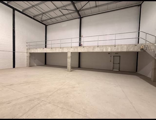 480M² WAREHOUSE FOR SALE IN FIRGROVE INDUSTRIAL ESTATE